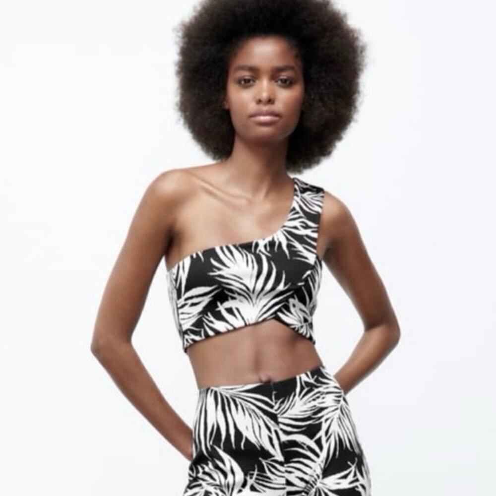 Zara Black White Palm Print One Shoulder Crop Top Women’s Size Small
